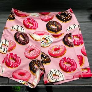 Donut shorts